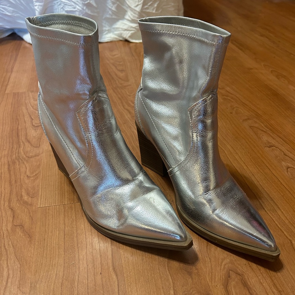 Silver metallic MIA booties. Size 8 1/2. Only worn once.